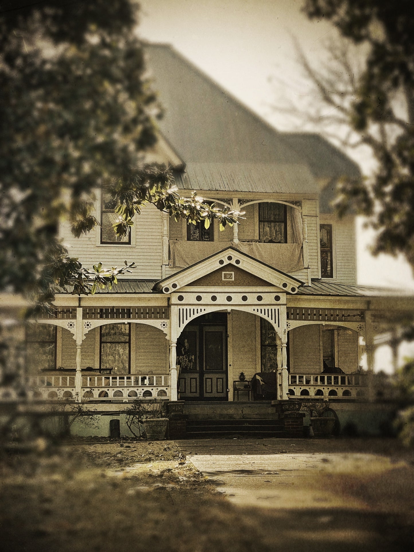 "Gingerbread" Eutaw, Alabama (8" x 10" Photo Print)